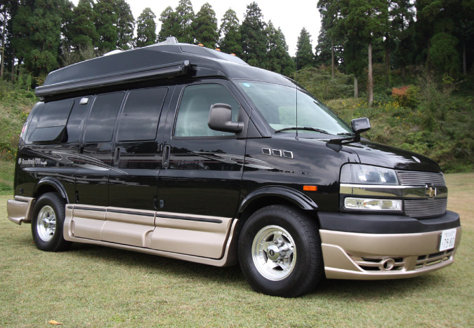 Roadtrek Chevrolet 170 VERSATILE（ロードトレックヴァ―サイタル モーターホーム） キャンピングカー